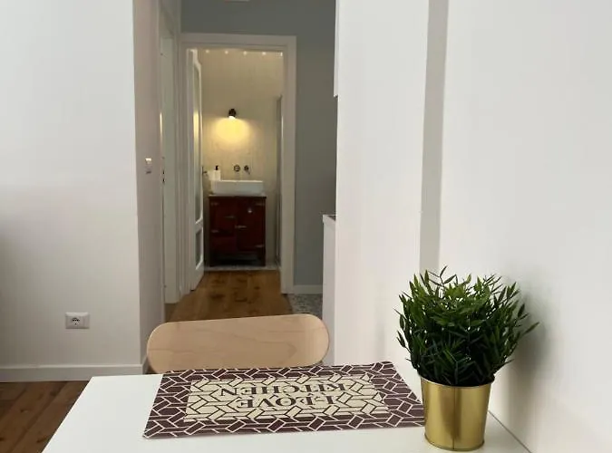 Belle Epoque Howme *